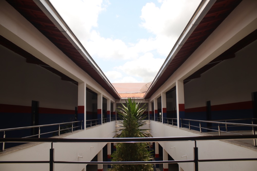 Reconstrução da Centro Educacional Cruzalmense 