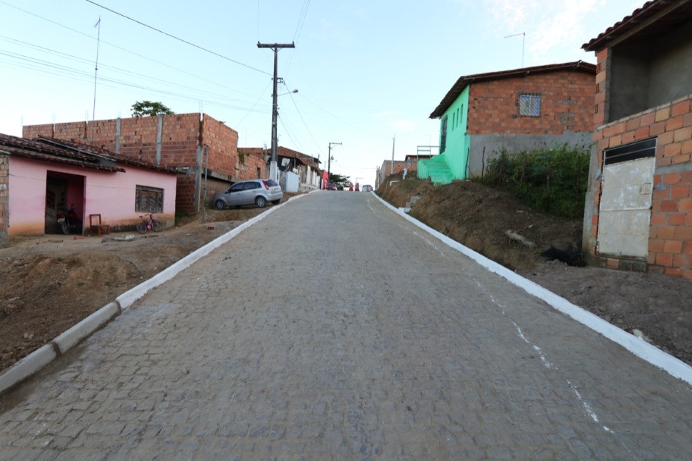 Pavimentação da Rua Teobaldo Marinho (Rua do Gesso)