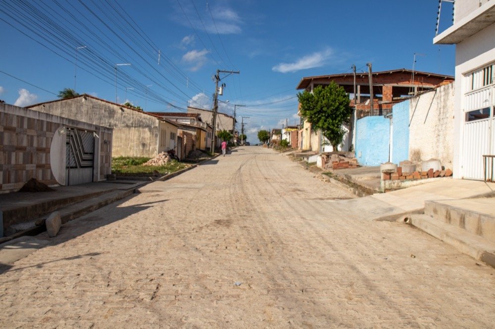 Pavimentação e drenagem da Rua B, São Judas Tadeu