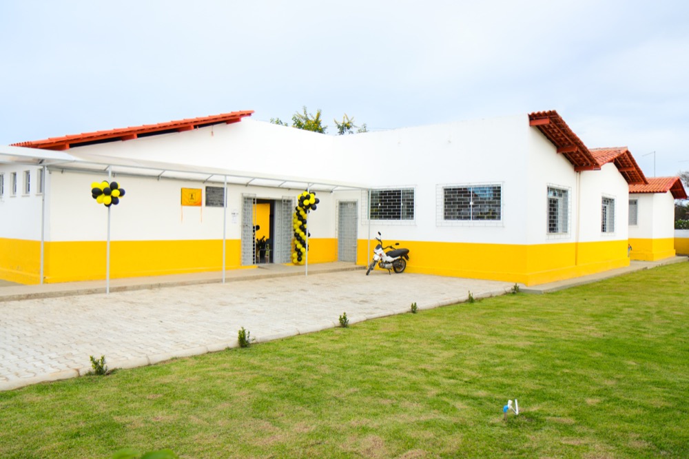 Reconstrução da Escola Edivaldo Machado Boaventura