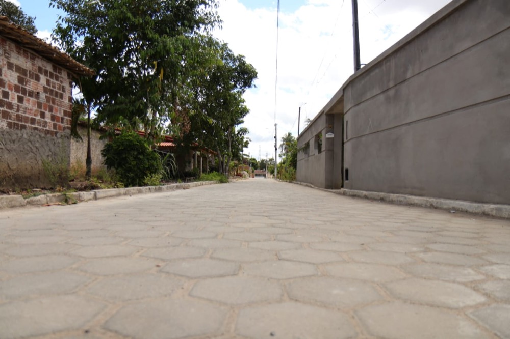 Pavimentação da Rua Maria José de Andrade Conceição