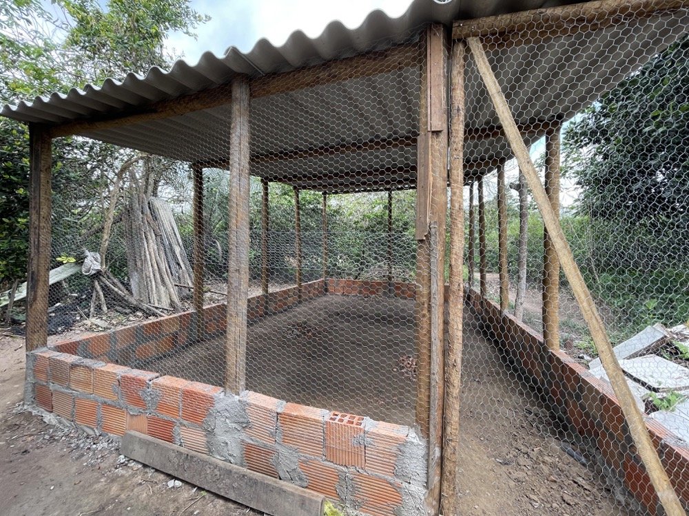 Construção de 60 galinheiros em 12 localidades da zona rural