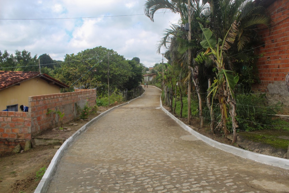 Pavimentação da Rua Alto da Fonte, na Sapucaia