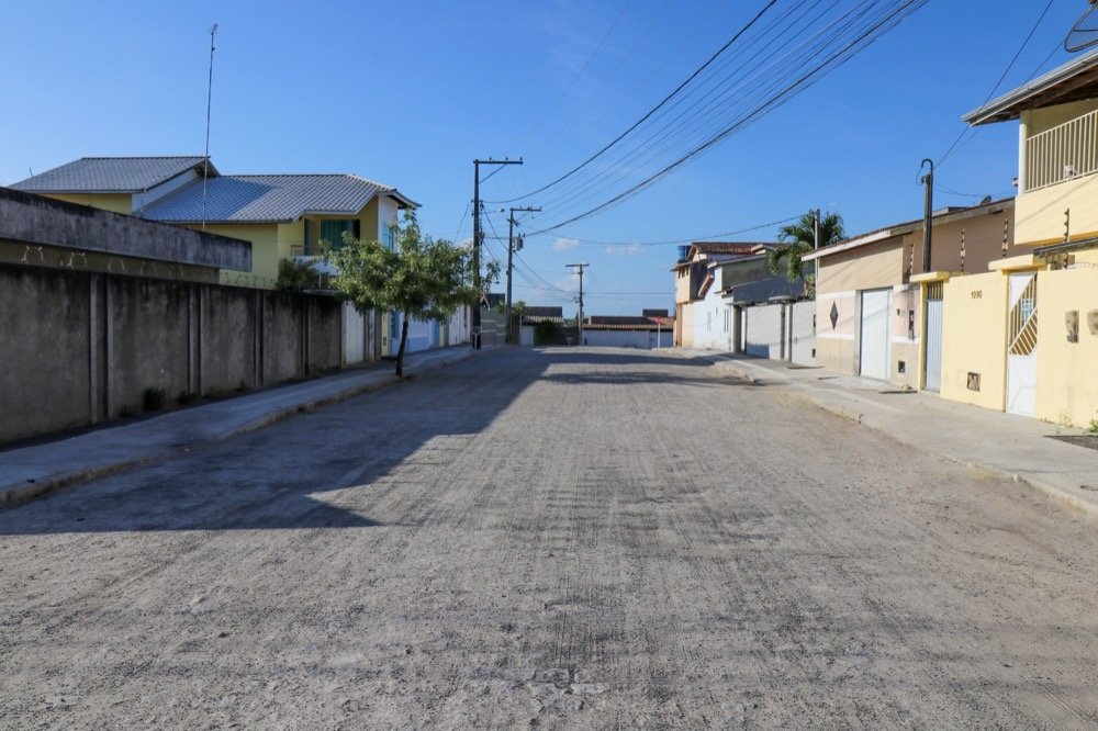 Pavimentação da Rua dos Mognos