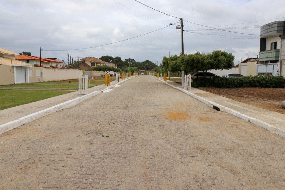 Pavimentação da Rua Roberto Burlemarx