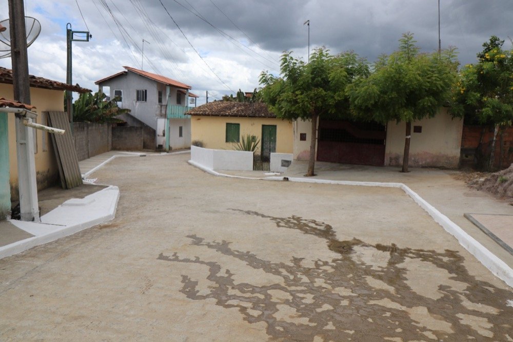 Pavimentação da Rua Tomaz Oliveira